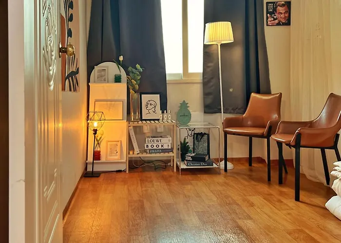Spacious 3br Near Yeouido, Up To 10, 5 Min Metro *
