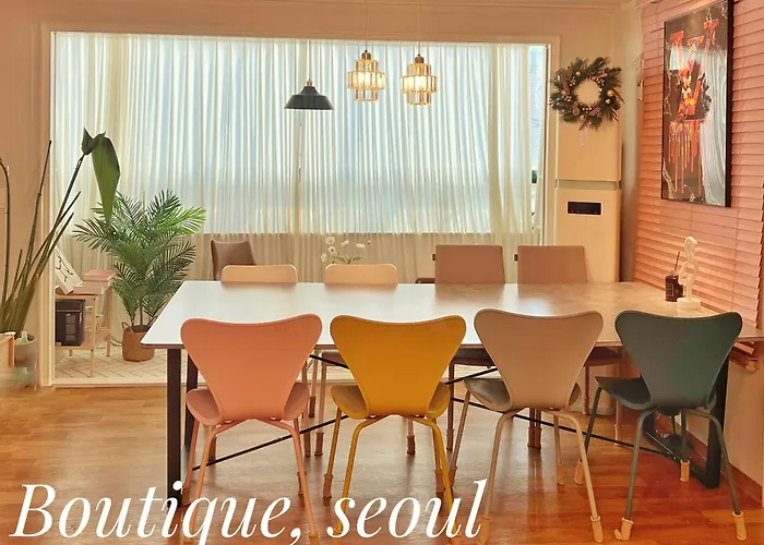 Apartment Spacious 3br Near Yeouido, Up To 10, 5 Min Metro *