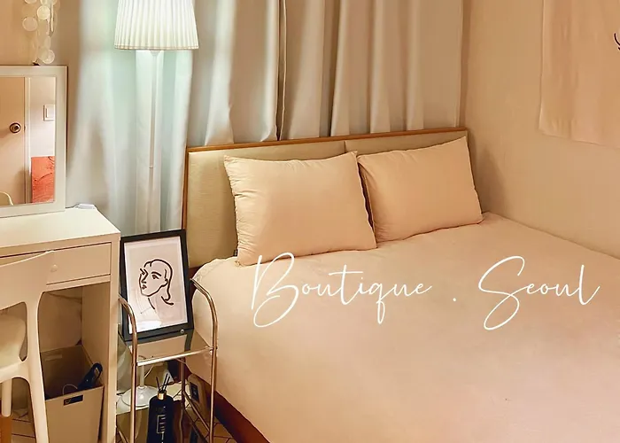 Apartment Spacious 3br Near Yeouido, Up To 10, 5 Min Metro Seoul