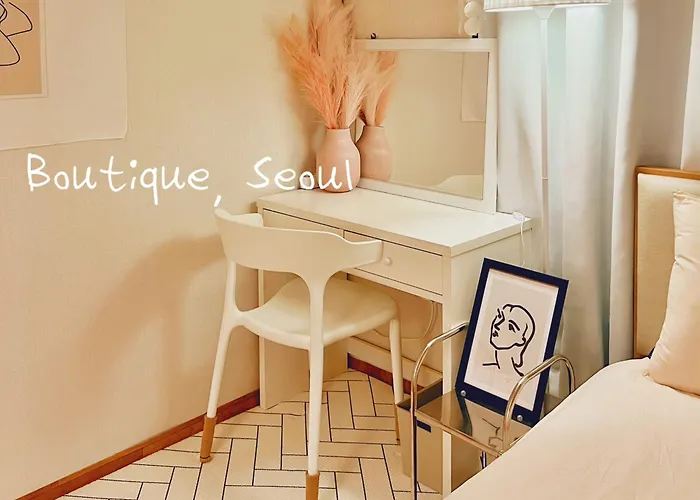 Apartment Spacious 3br Near Yeouido, Up To 10, 5 Min Metro