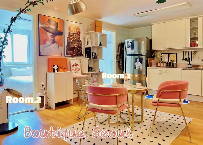 Spacious 3br Near Yeouido, Up To 10, 5 Min Metro Apartment *
